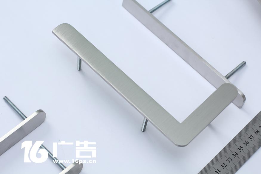 實心離牆字