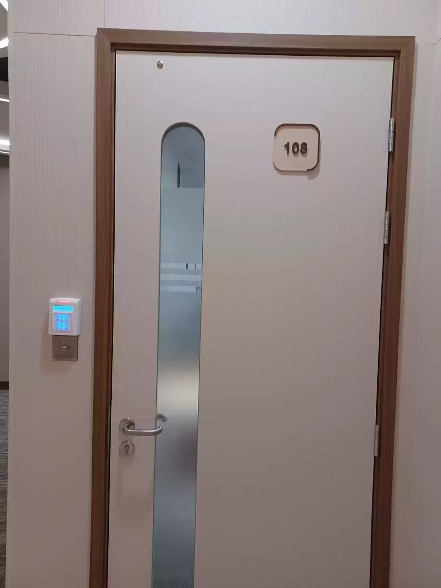 香港大學亞克力門牌號(第二款)